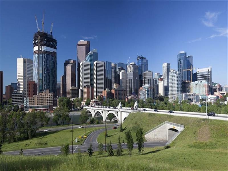  Downtown Living: The Best Calgary Condos for Urban Lifestyles